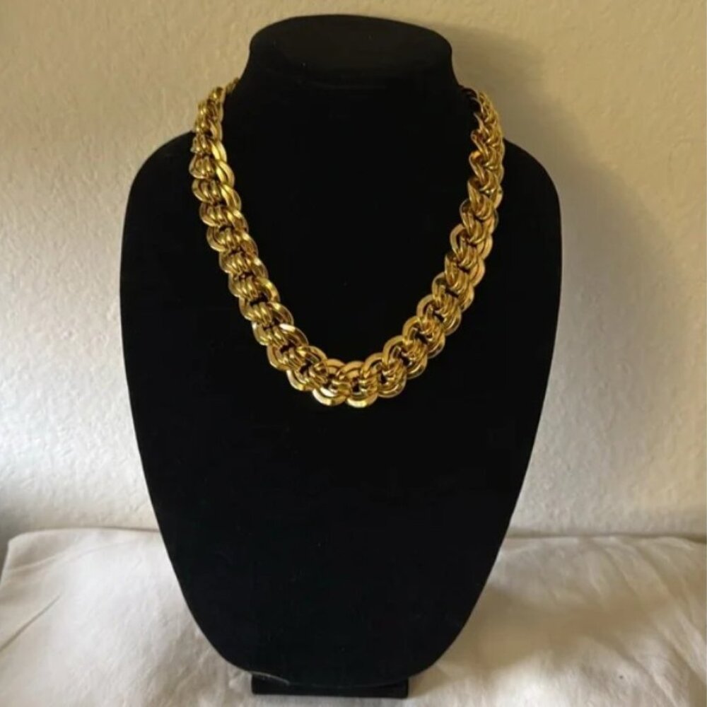 Vintage Gold Plated Necklace - Picture 2 of 4